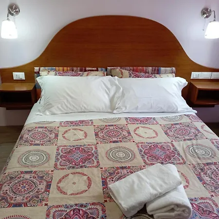 New Paradise Vendégház 4*